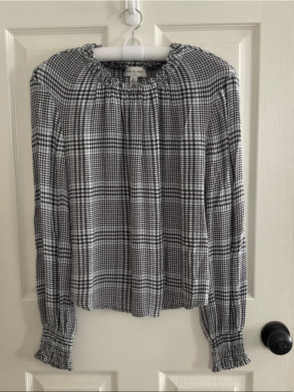 cloth & stone Black and White Plaid Smocked-Neck Blouse